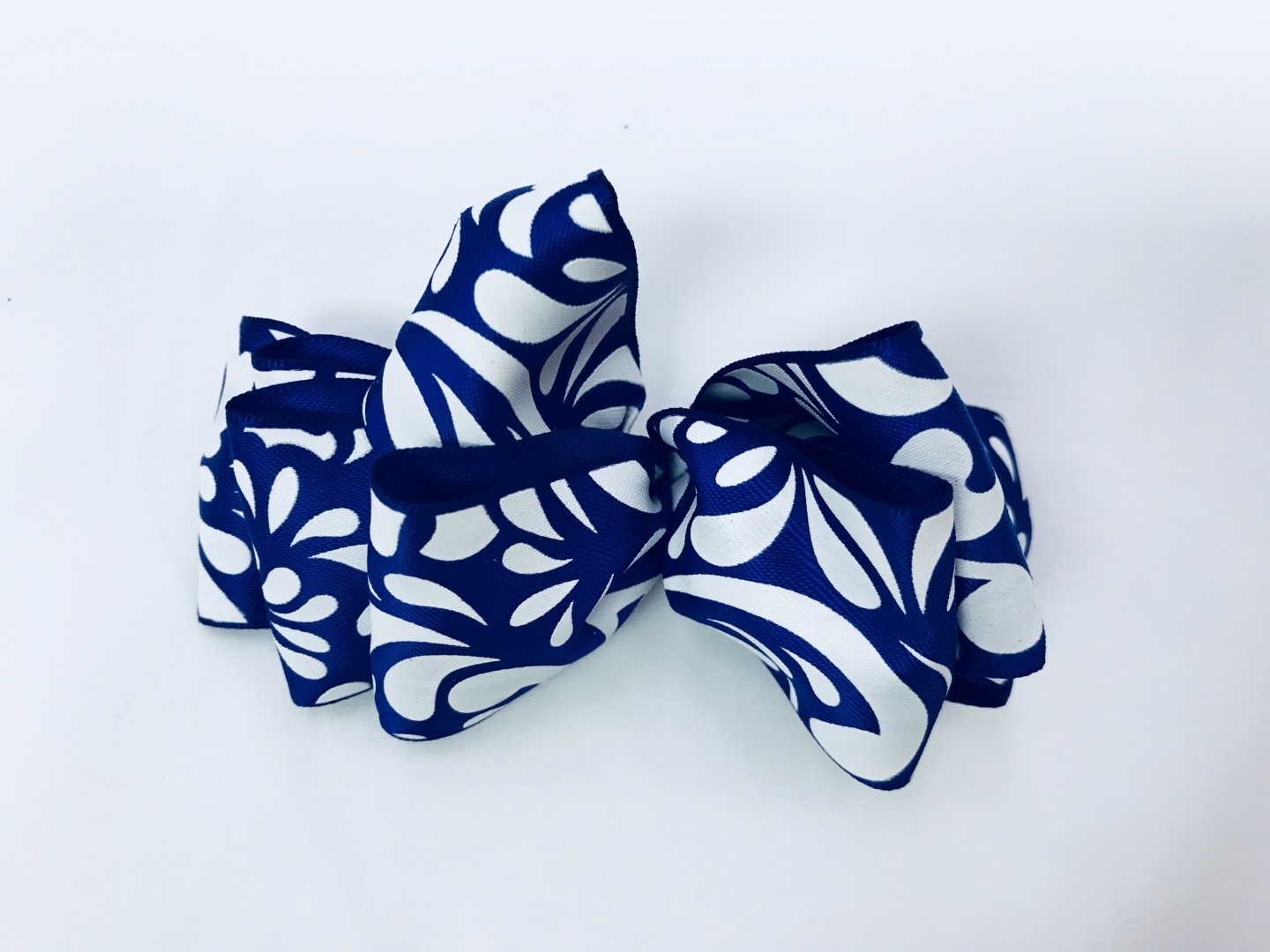 CHEE CHEE BLUE WAVES BOW