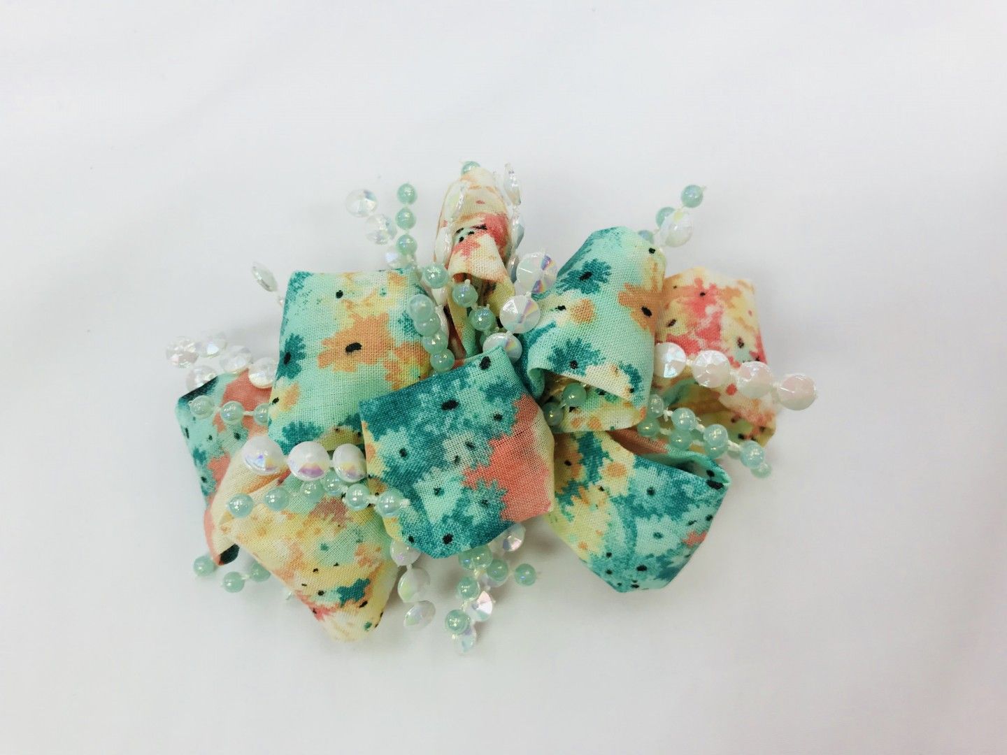 CHEE CHEE FLORAL BEADED BOW