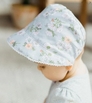 HUGGALUGS DAISY SUN BONNET UPF25+