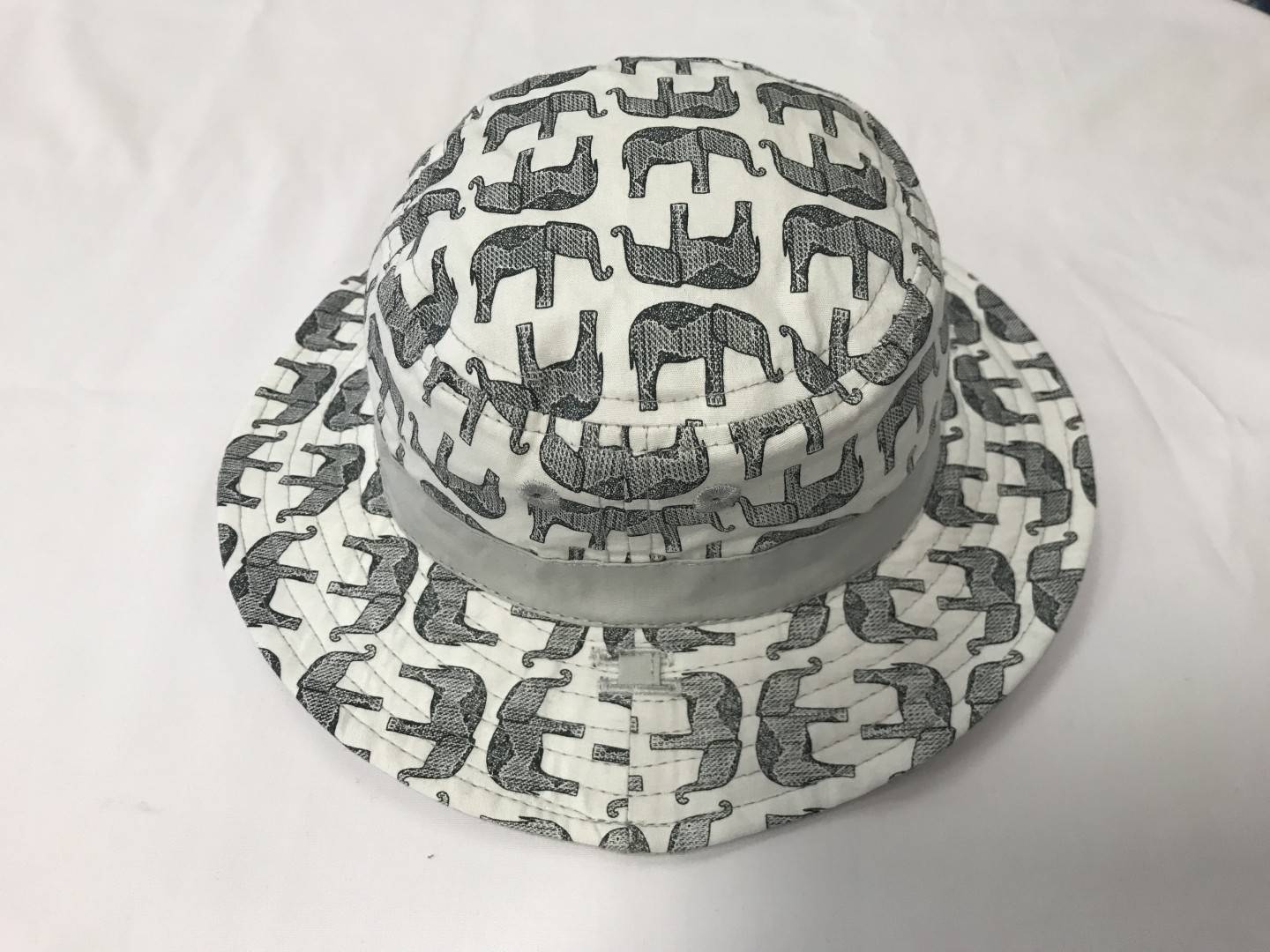 SUNNY DAYZ REVERSIBLE ELEPHANT HAT SIZE 12-24 MONTHS